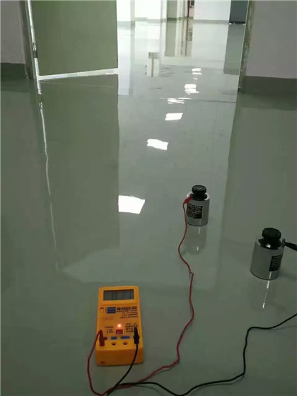 新安 防静电自流平检测